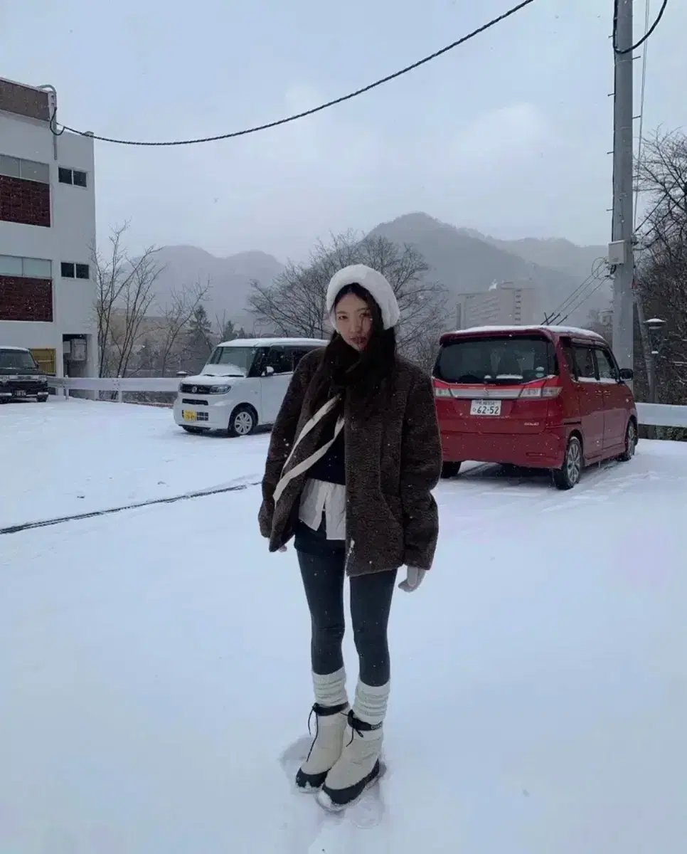 thumbnail-5
